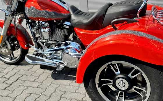 Gebrauchtmotorrad Harley-Davidson Freewheeler - Bild 7 Gebrauchtmotorrad Harley-Davidson Freewheeler - Bild 7