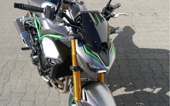 Neufahrzeug Kawasaki Z900 SE - Bild 17
