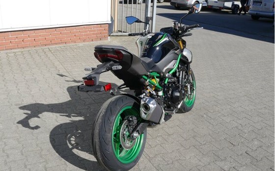 Neufahrzeug Kawasaki Z900 SE - Bild 7