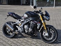 Gebrauchtmotorrad Triumph Speed Triple 1200 RS