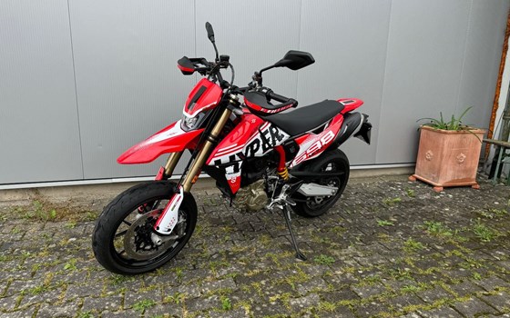 Gebrauchtmotorrad Ducati Hypermotard 698 Mono - Bild 7