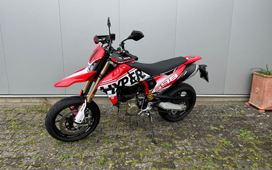 Gebrauchtmotorrad Ducati Hypermotard 698 Mono - Bild 8