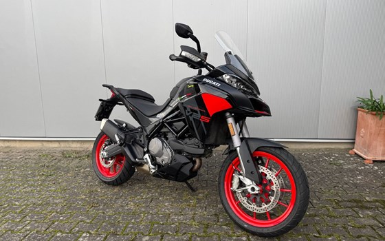 Gebrauchtmotorrad Ducati Multistrada V2 S - Bild 1