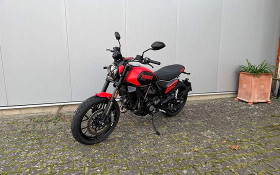 Gebrauchtmotorrad Ducati Scrambler Full Throttle - Bild 7