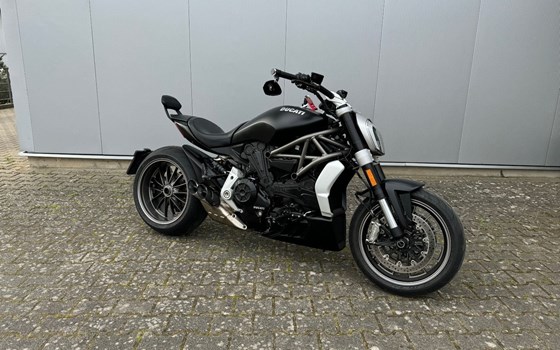 Gebrauchtmotorrad Ducati XDiavel Dark - Bild 2
