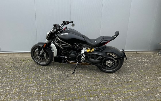 Gebrauchtmotorrad Ducati XDiavel Dark - Bild 9