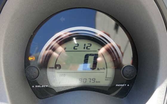 Gebrauchtmotorrad Yamaha NMAX 125 - Bild 8