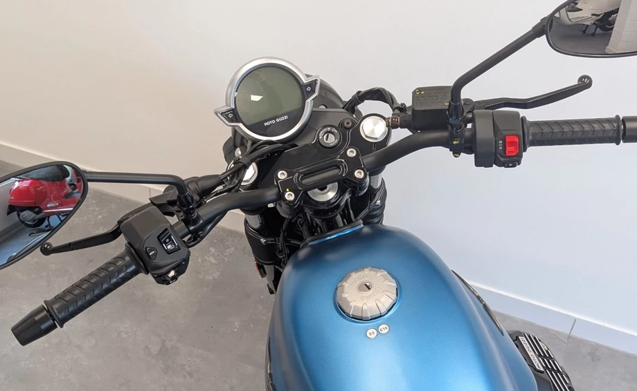 Angebot Moto Guzzi V7 Stone Bild 5: Angebot Moto Guzzi V7 Stone
