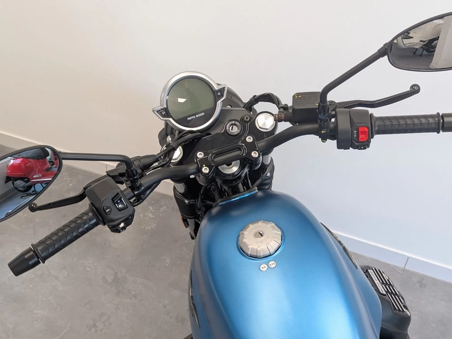 Angebot Moto Guzzi V7 Stone Bild 5: Angebot Moto Guzzi V7 Stone