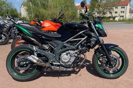 Suzuki SFV 650 Gladius