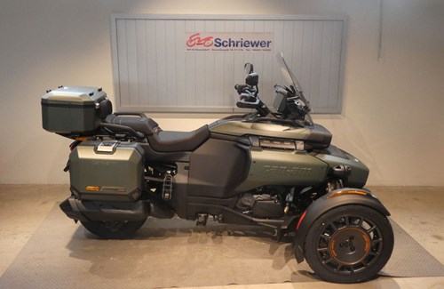 Neumotorrad Can-Am Spyder F3 Limited Special Series