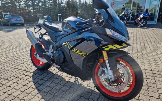Neufahrzeug Aprilia RSV4 1100 Factory - Bild 2
