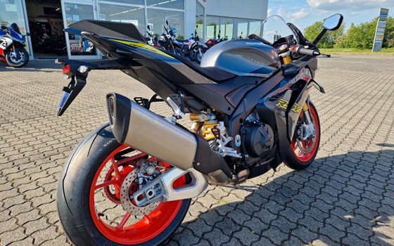 Neufahrzeug Aprilia RSV4 1100 - Bild 3