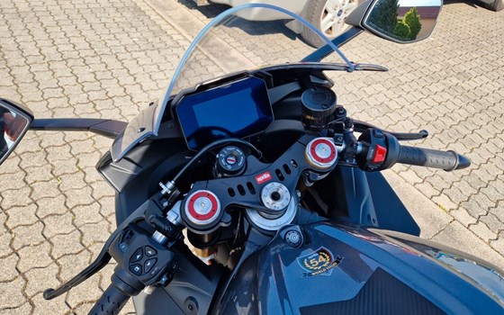 Neufahrzeug Aprilia RSV4 1100 Factory - Bild 5