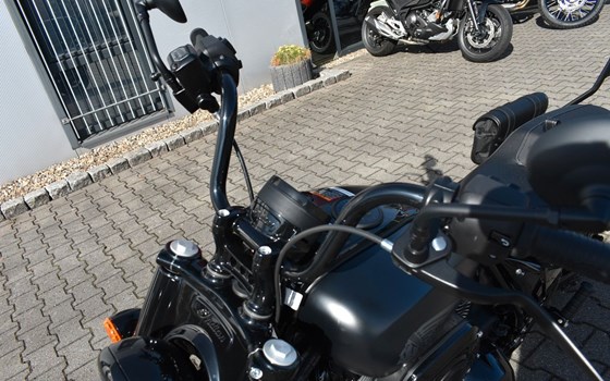 Neufahrzeug Indian Chief Bobber Dark Horse - Bild 8