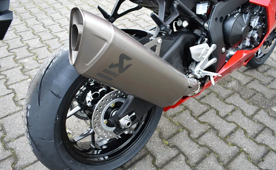 Angebot Honda CBR1000RR-R Fireblade Bild 14: Angebot Honda CBR1000RR-R Fireblade