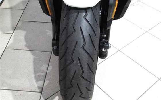 Gebrauchtmotorrad BMW C 400 GT - Bild 10 Gebrauchtmotorrad BMW C 400 GT - Bild 10