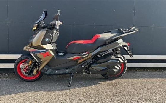 Gebrauchtmotorrad BMW C 400 X - Bild 1 Gebrauchtmotorrad BMW C 400 X - Bild 1