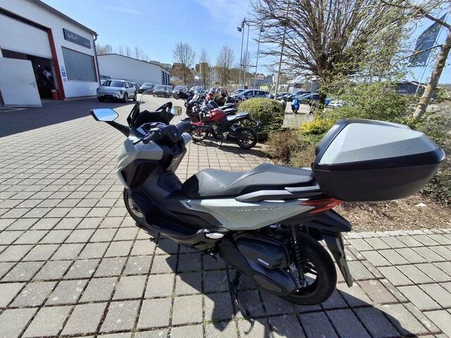 Offer Honda Forza 350 Bild 5: Offer Honda Forza 350