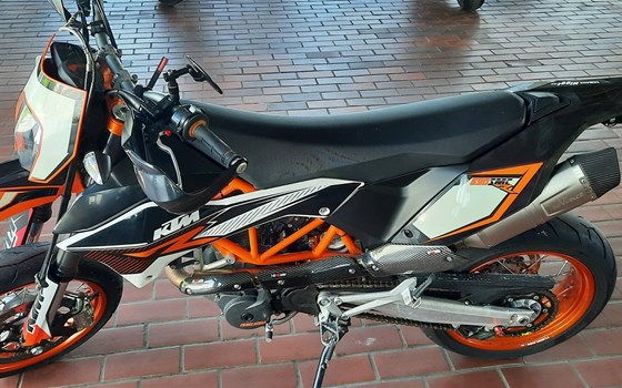 Gebrauchtmotorrad KTM 690 SMC R - Bild 1
