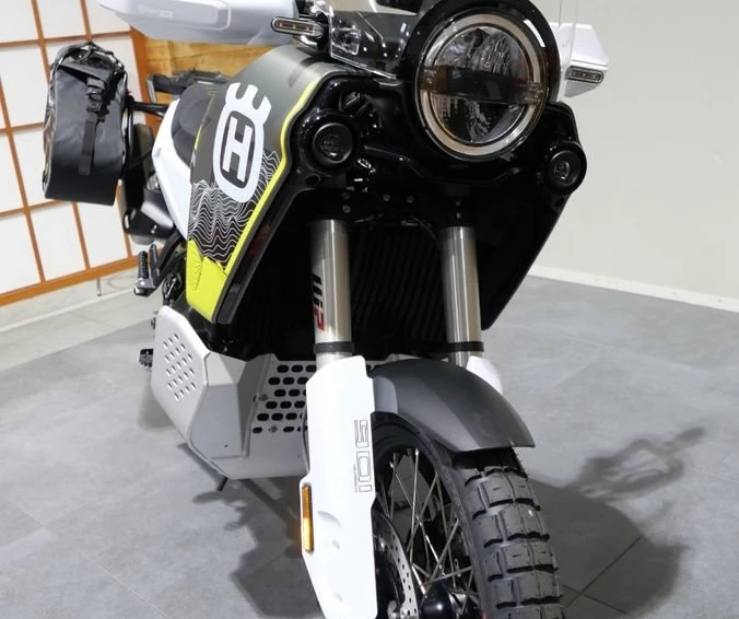 Angebot Husqvarna Norden 901 Expedition Bild 4: Angebot Husqvarna Norden 901 Expedition