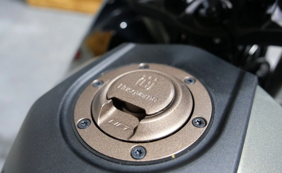 Angebot Husqvarna Norden 901 Expedition Bild 6: Angebot Husqvarna Norden 901 Expedition