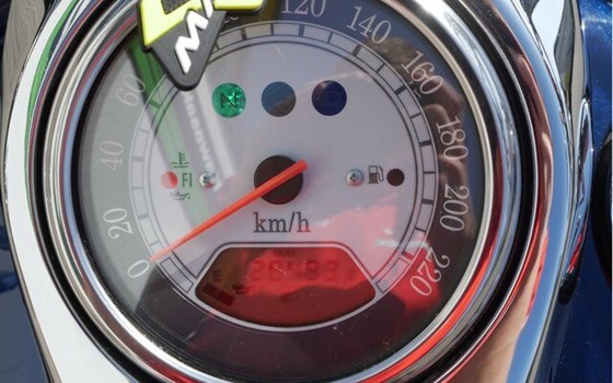 Gebrauchtmotorrad Kawasaki VN 1600 Classic - Bild 15