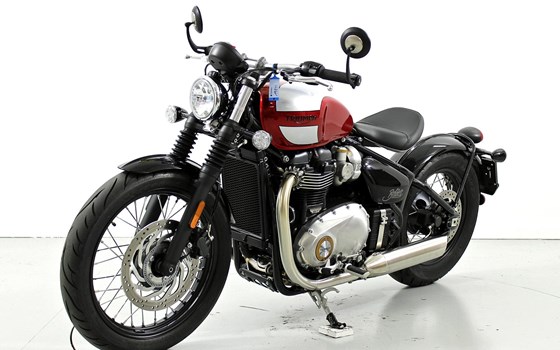 Motorrad Occasion Triumph Bonneville Bobber - Bild 3
