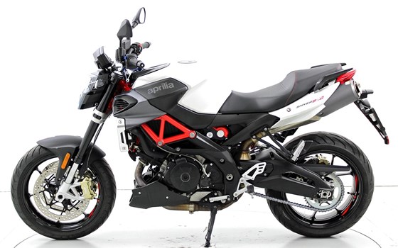 Motorrad Occasion Aprilia Shiver 900 - Bild 5