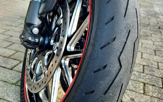 Gebrauchtmotorrad Ducati Diavel Carbon - Bild 6