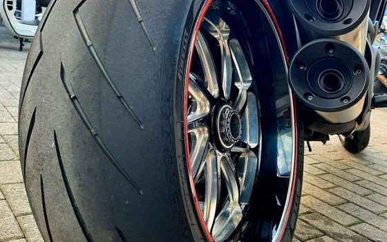 Gebrauchtmotorrad Ducati Diavel Carbon - Bild 7