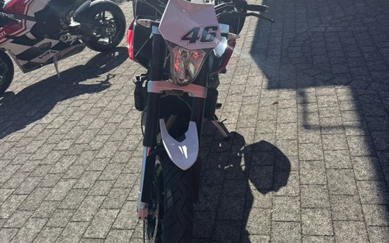 Gebrauchtmotorrad Husqvarna Nuda 900 R - Bild 2