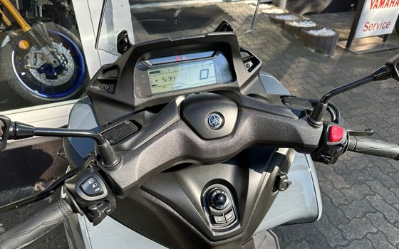 Gebrauchtmotorrad Yamaha Tricity 300 - Bild 9