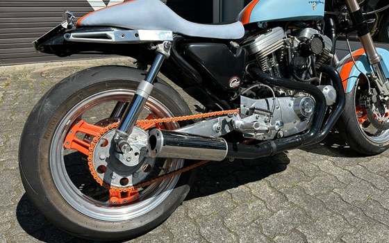 Gebrauchtmotorrad Harley-Davidson Sportster XL 1200C Custom - Bild 11