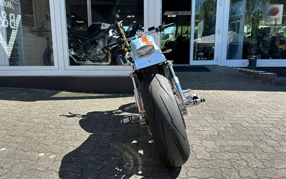 Gebrauchtmotorrad Harley-Davidson Sportster XL 1200C Custom - Bild 4