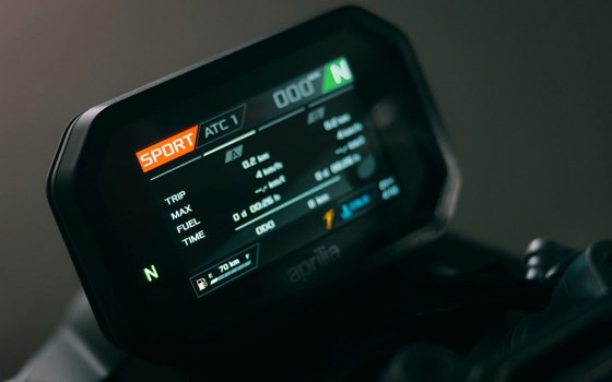 Neufahrzeug Aprilia Tuono 457 - Bild 7