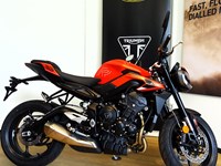Neumotorrad Triumph Street Triple 765 R A2 Kundenvorteil