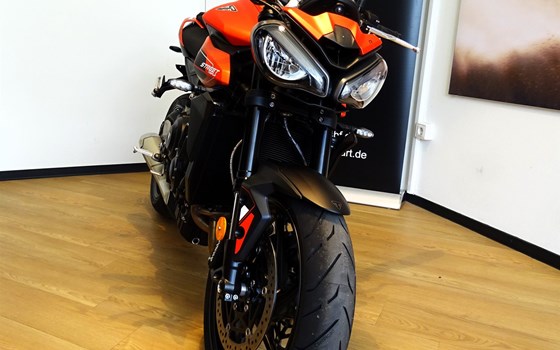 Neufahrzeug Triumph Street Triple 765 R A2 - Bild 3