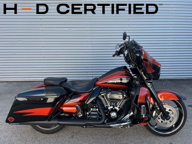 Harley-Davidson CVO Street Glide FLHXSE (Sunburst Orange / Starfire Black                  ) - Bild 1