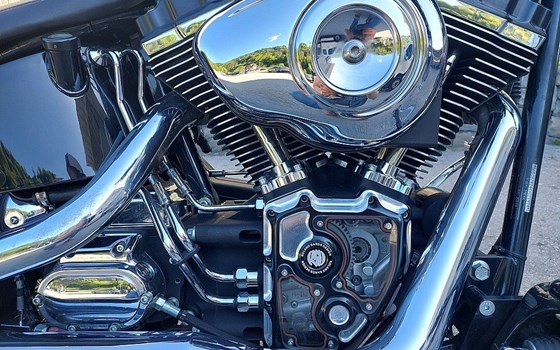 Gebrauchtmotorrad Harley-Davidson Softail Springer FXSTSI - Bild 10 Gebrauchtmotorrad Harley-Davidson Softail Springer FXSTSI - Bild 10