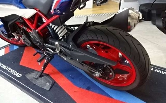 Gebrauchtmotorrad BMW G 310 R - Bild 4