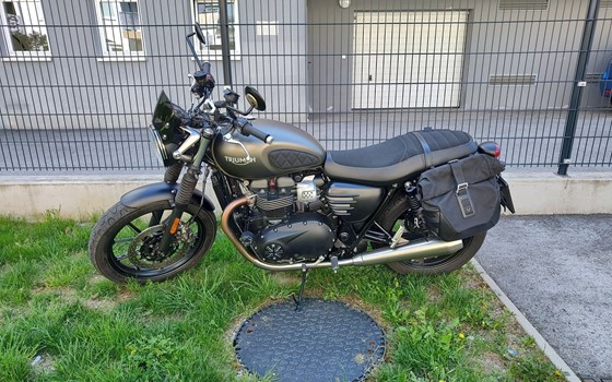 Gebrauchtmotorrad Triumph Street Twin - Bild 1