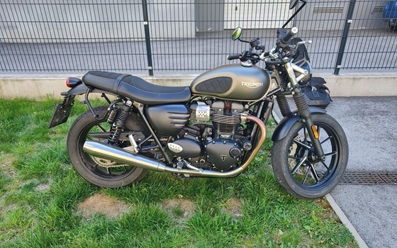 Gebrauchtmotorrad Triumph Street Twin - Bild 4