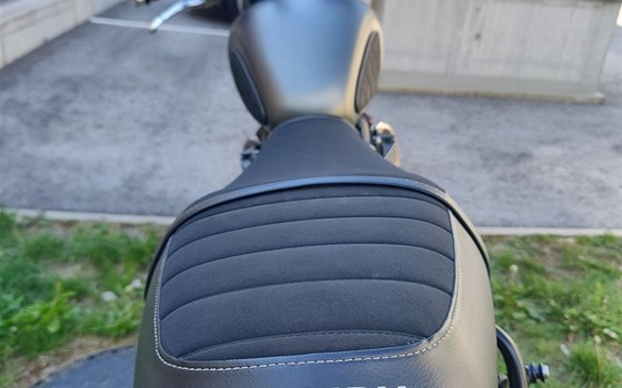 Gebrauchtmotorrad Triumph Street Twin - Bild 6