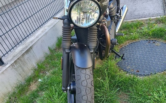 Gebrauchtmotorrad Triumph Street Twin - Bild 7
