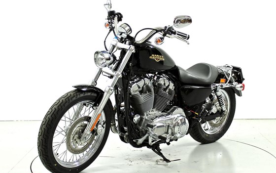 Motorrad Occasion Harley-Davidson Sportster XL 883 L SuperLow - Bild 3