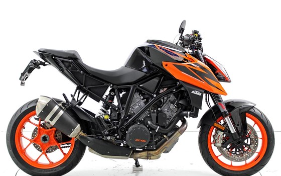 Motorrad Occasion KTM 1290 Super Duke R - Bild 4