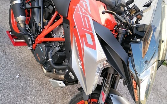 Gebrauchtmotorrad KTM 1290 Super Duke GT - Bild 2