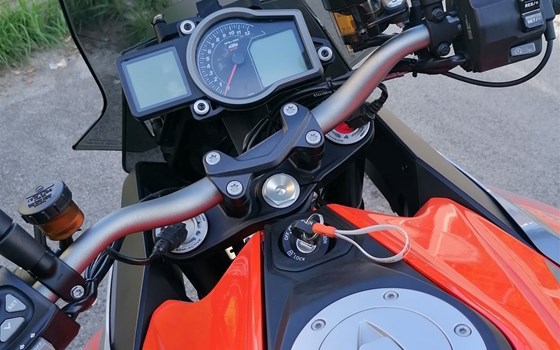 Gebrauchtmotorrad KTM 1290 Super Duke GT - Bild 8 Gebrauchtmotorrad KTM 1290 Super Duke GT - Bild 8