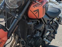 Gebrauchtmotorrad Triumph Trident 660